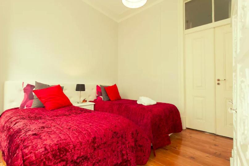 Tradicional Charm House Lisbon Apartment ภายนอก รูปภาพ