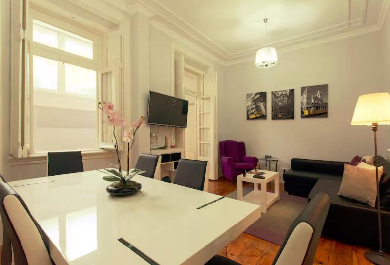Tradicional Charm House Lisbon Apartment ภายนอก รูปภาพ